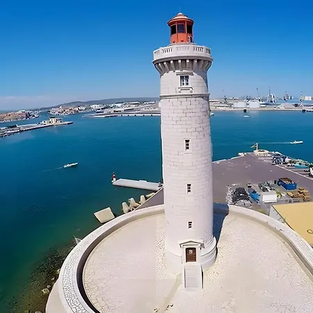 Cap D'agde, Beau T2, Parking Appartement