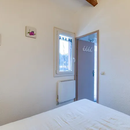 Appartement Cap D'agde, Beau T2, Parking *