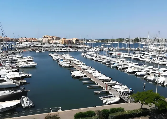 Cap D'agde, Beau T2, Parking