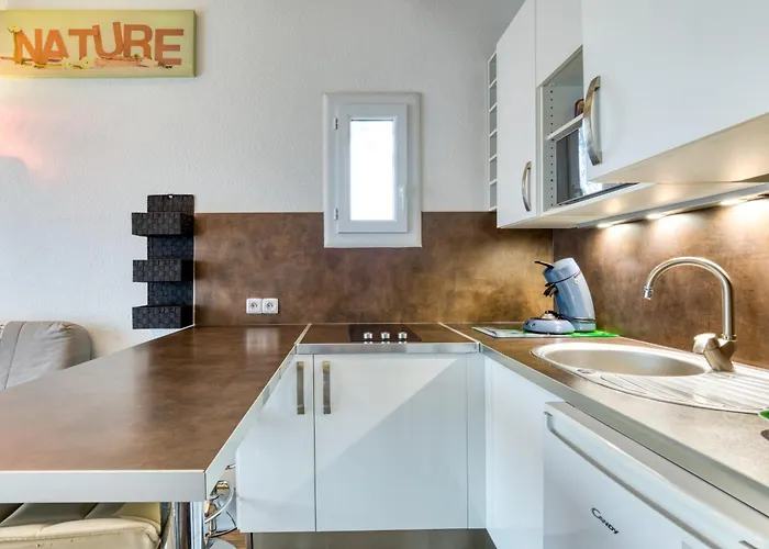 Cap D'agde, Beau T2, Parking Appartement