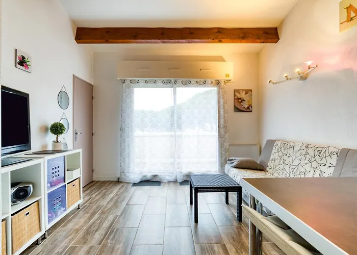 Cap D'agde, Beau T2, Parking