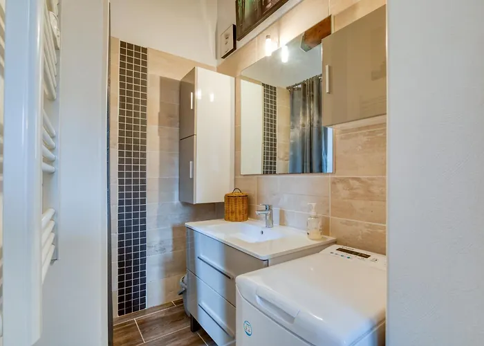 Cap D'agde, Beau T2, Parking Appartement