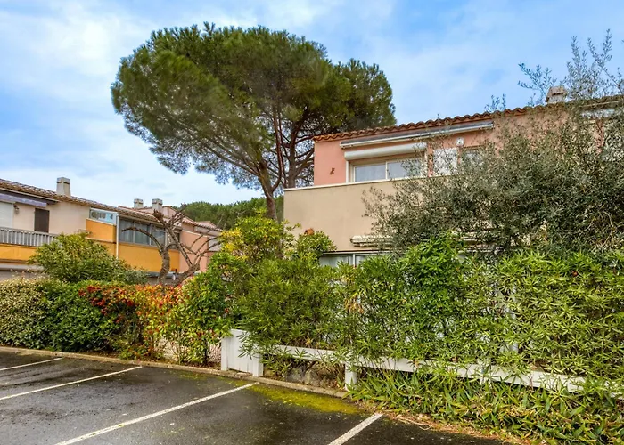 Cap D'agde, Beau T2, Parking Appartement